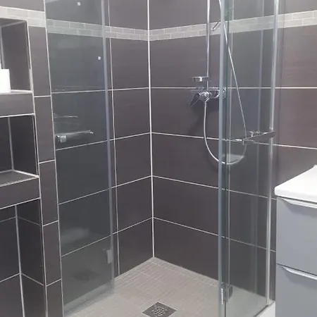 Fully Equipped Apartment 3 Rooms 5 Bed Hamburg Exterior foto